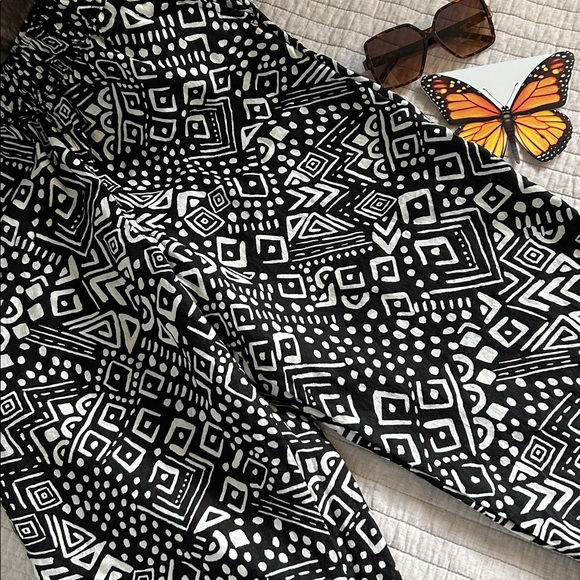 Tahari black off white elastic waist wide leg 100% linen boho tribal pants L - Picture 2 of 9